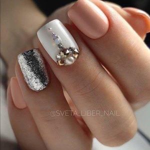 Meet your Posher, Angelica